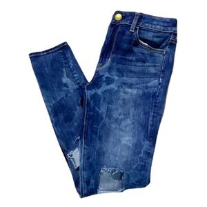 American Eagle Distressed High Rise Jeggings - Ripped / Destroyed - size 6